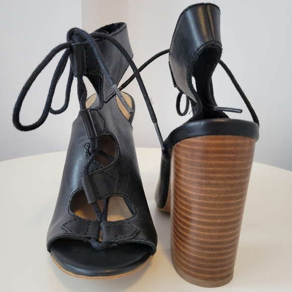 ALDO - Leather heeled sandals (black) - Picture 3 of 4